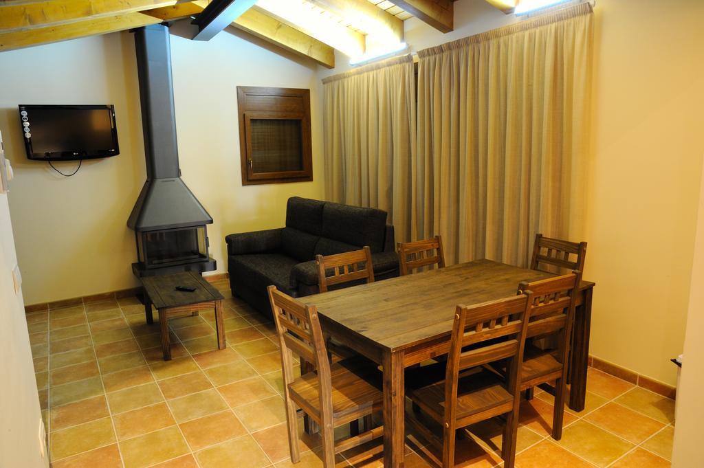 Apartaments Cal Climent Fornols Kültér fotó